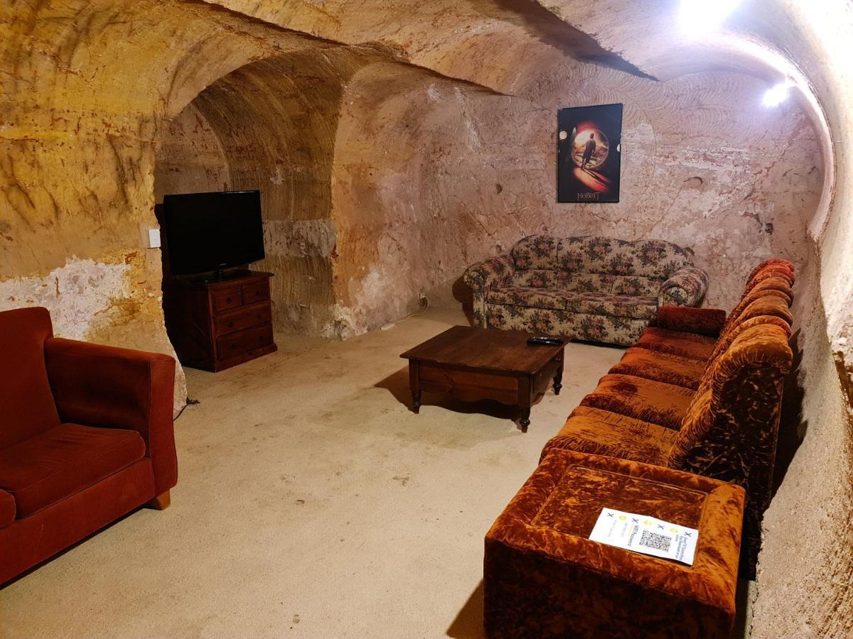 Underwood Court Fresh Dugout- Hosted By Coober Pedy Accommodations Dış mekan fotoğraf